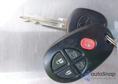 2013 Toyota Highlander Plus/Se from USA, damaged, VIN 5TDZK3EH6DS106053